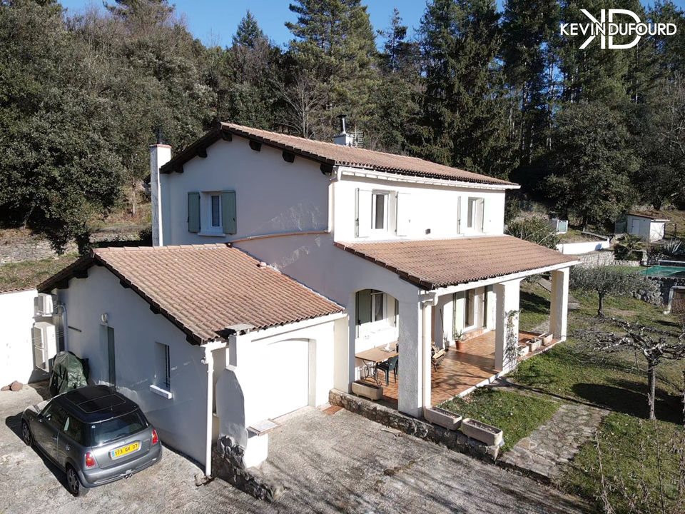 Maison à vendre, 135m², Jaujac