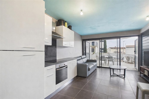 Exclusivite // Grand studio avec terrasse et parking en sous-sol