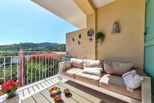 Roquebrune-Sur-Argens: Quiet 3-bedroom house with garden and swimming pool