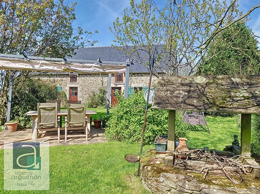 Sole Agency - Le Cambout : Charming and Characterful 4 Bed Stone & Cob Cottage with 2 acres.