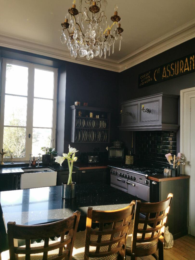 Dinan - A beautiful 19th century Bourgeois Mansion on vast grounds in the centre of town