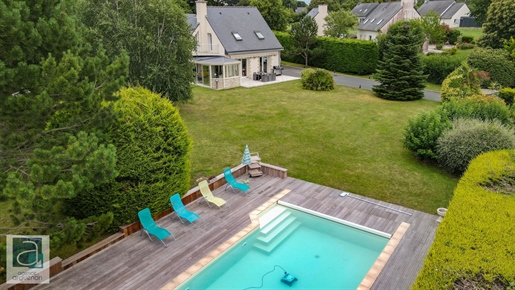 Pleneuf Val André: Near the beaches and the Historic Golf course of Val André - Beautiful property o