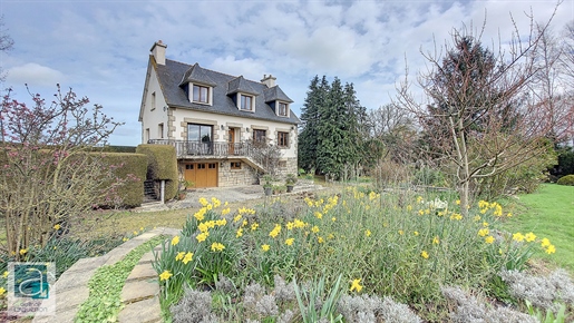 Sole Agency : Henanbihen - Delightful 5 bedroom Neo-Breton with Landscaped Gardens, Walking Distance
