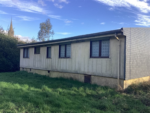 Exclusividade - Casa para renovar localizada na aldeia de Illifaut