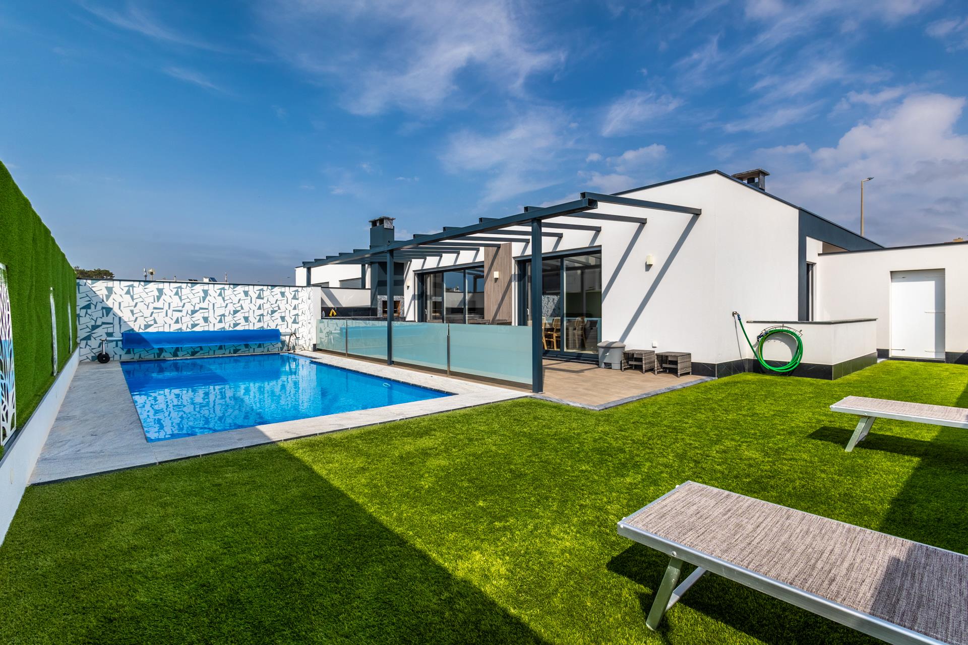 3+1 bedroom single storey villa with swimming pool - Praia Pedra do Ouro