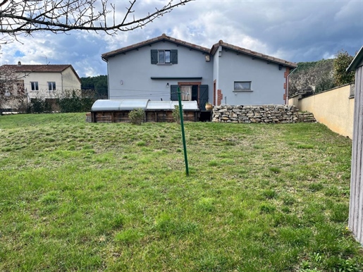 Köp: Hus (07460)
