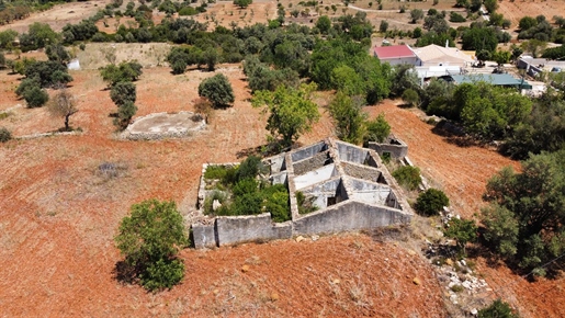 Земля Эштой Фару: руины, 300 м² под застройку - Живописный Участок в Алгарве
