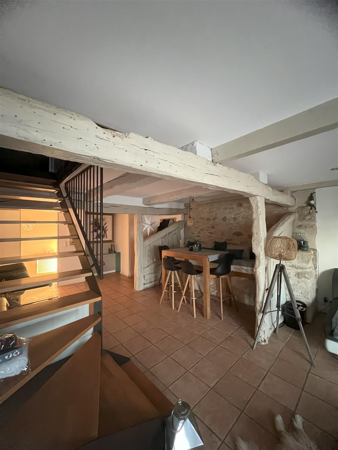 Stone house 240m² - 1Ha8 - 5 bedrooms - Swimming pool - Jacuzzi - Garage