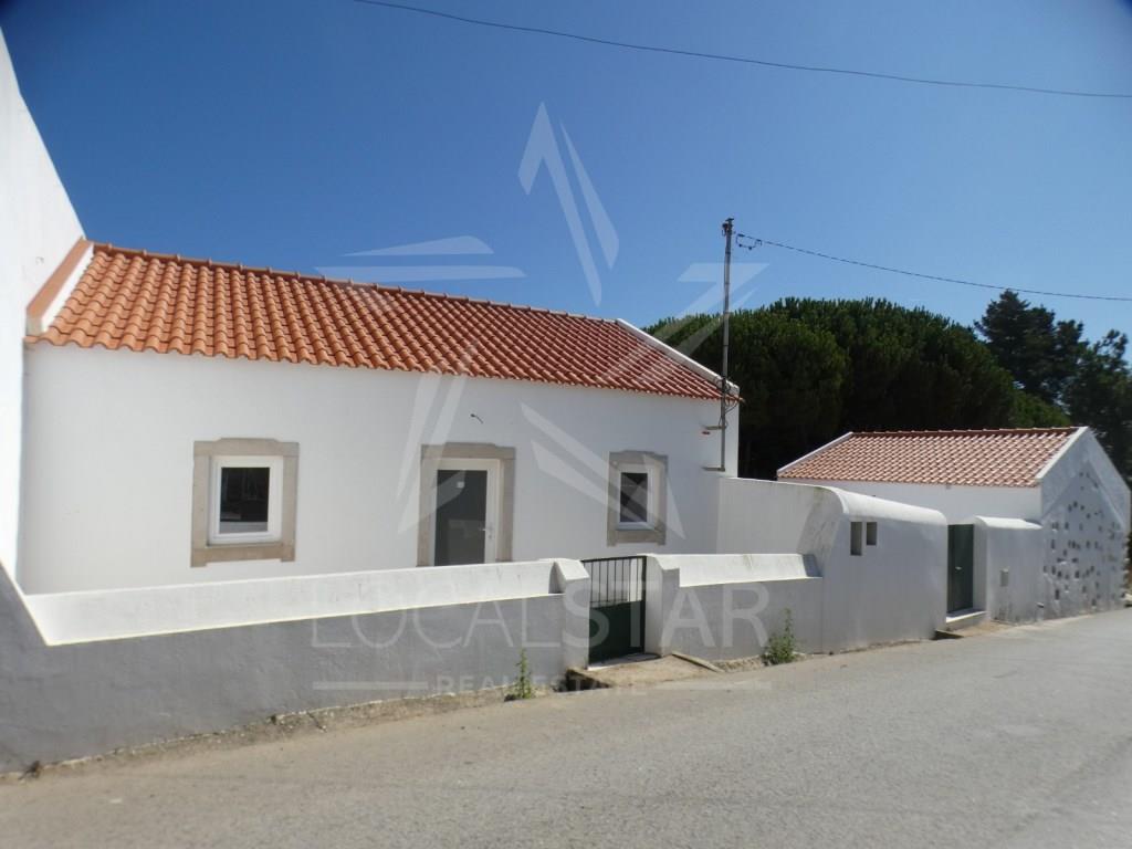 Charming villa T1 + 1 Detached