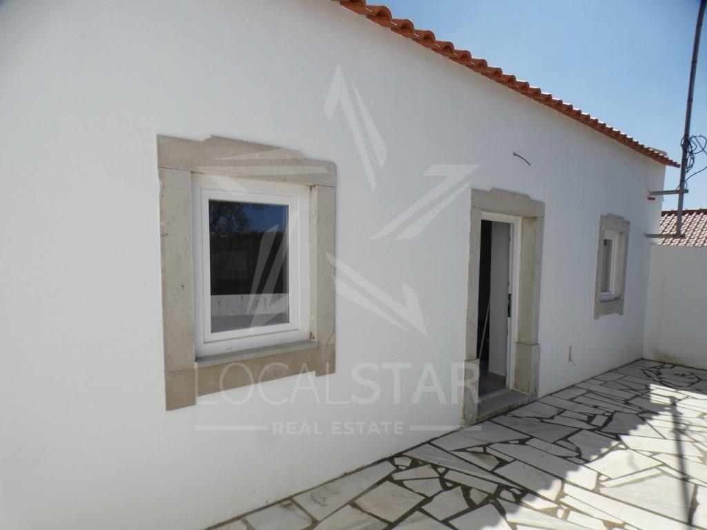 Charming villa T1 + 1 Detached