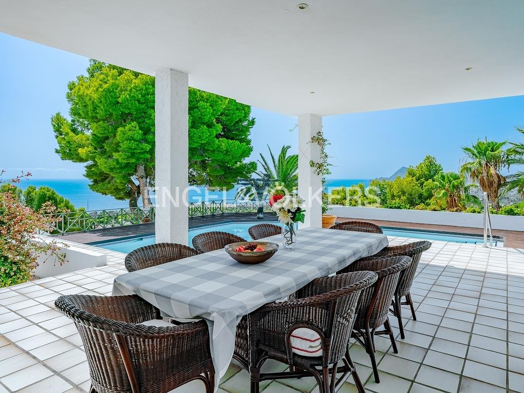 Purchase: House (03599)