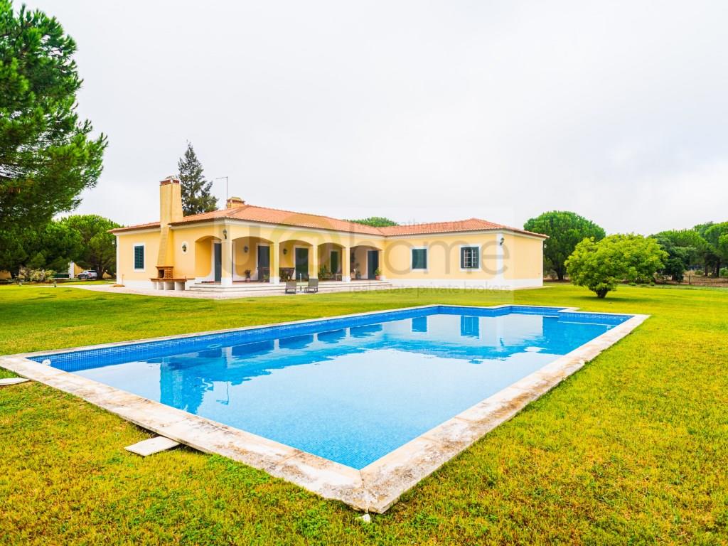 Detached 4 bedroom Villa in Mata do Duque in Santo Estevão