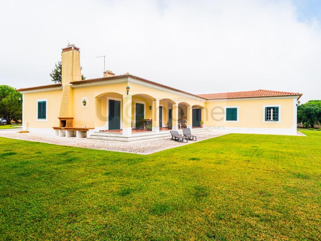 Detached 4 bedroom Villa in Mata do Duque in Santo Estevão