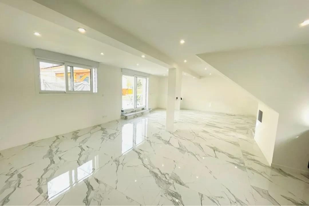 5 bedroom house - Garden