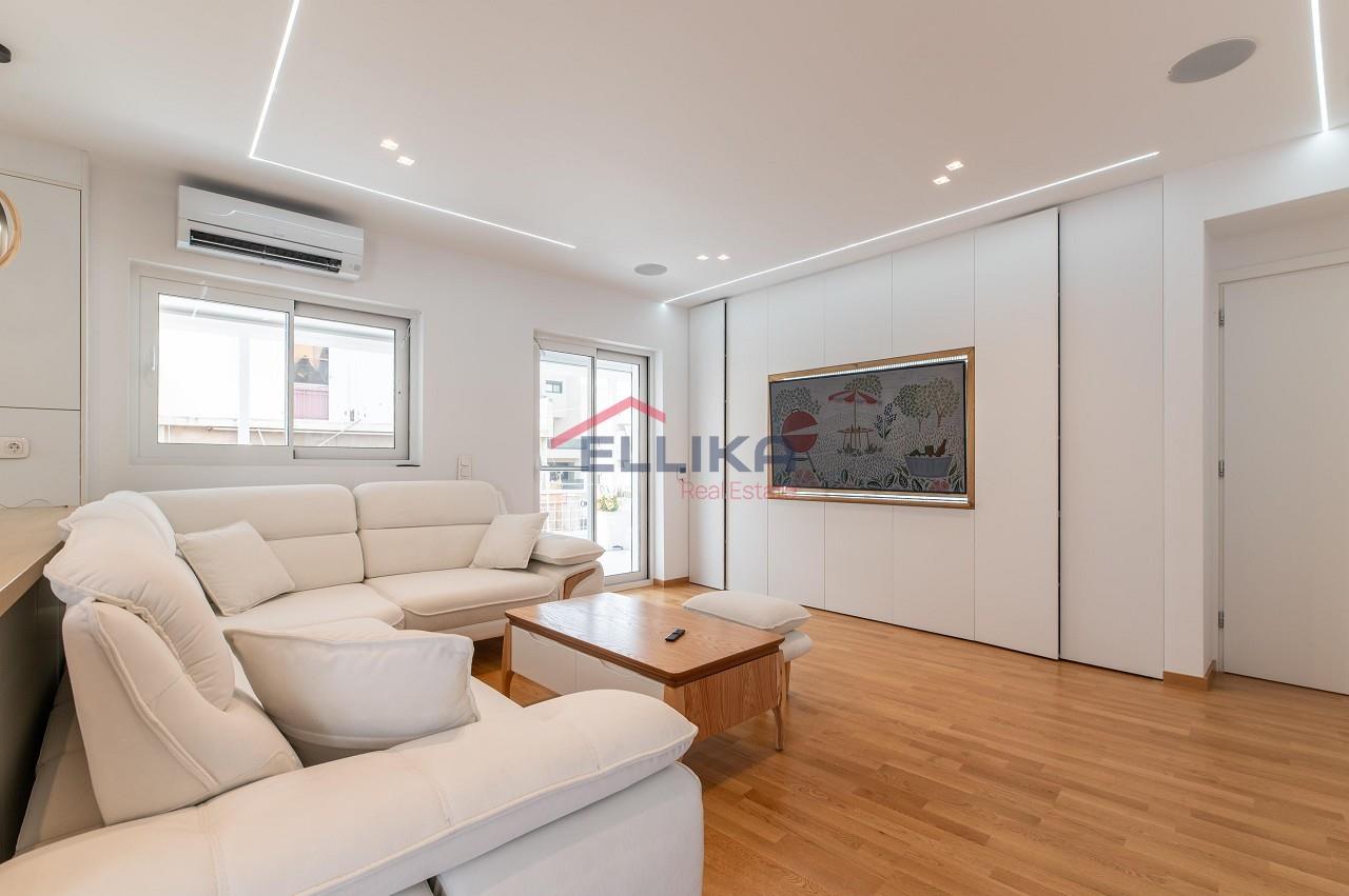 Maisonette in Neos Kosmos