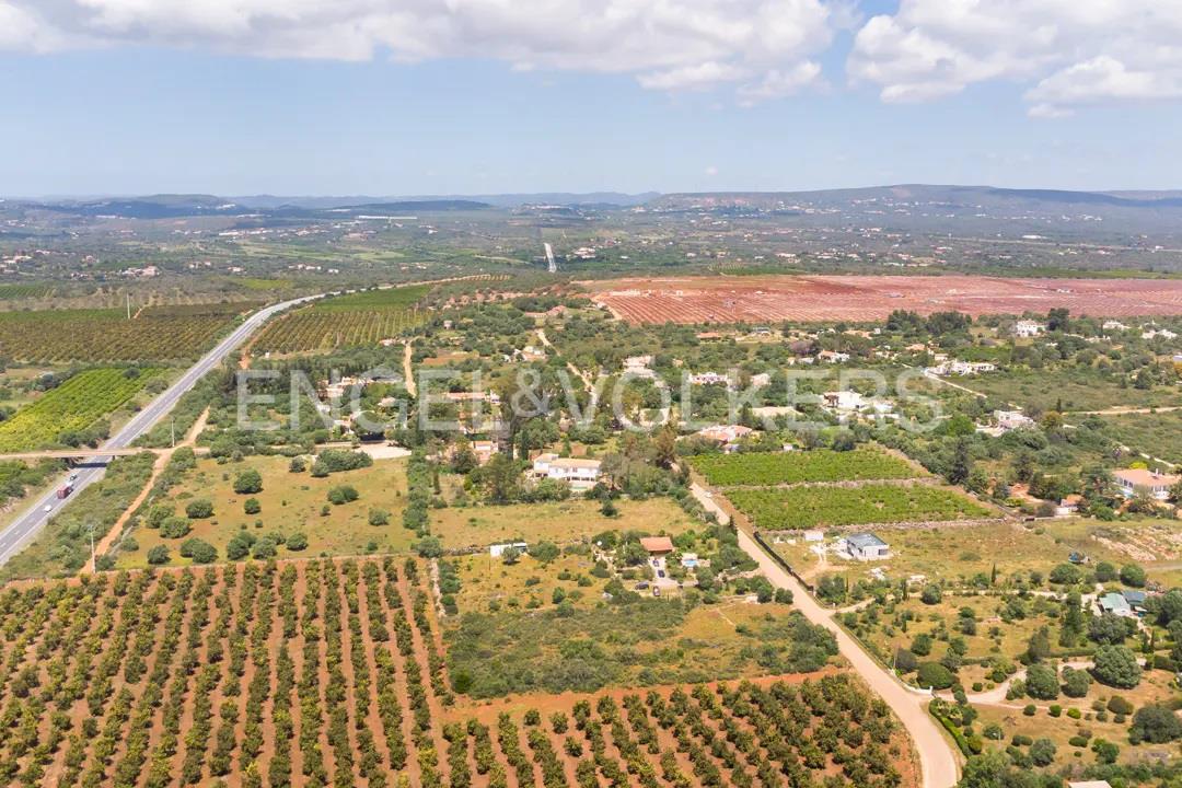 Kupnja: Zemljište (8365)