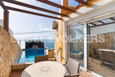 Villa with sea view 50m from the beach