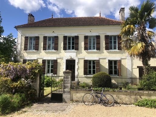 House for sale Parcoul-Chenaud