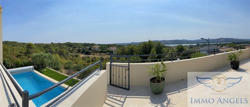 Aramon (30) Villa of 196m2 on the ground - 4 bedrooms, 1 office - garage - Swimming pool - Exception