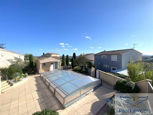 T6 Villa Of 147 M2 On A Plot Of 939 M2 With A Superb And Clear View