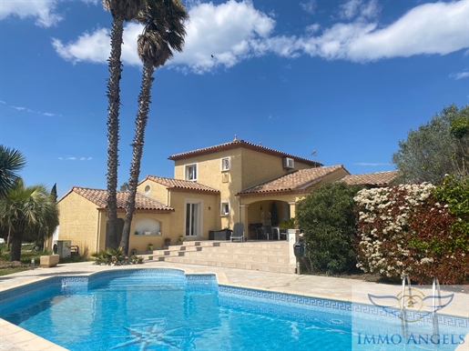 Elegant Prestige Villa with Swimming Pool and Garden in Fabregues