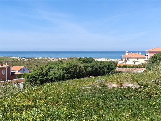 Land with sea view next to golf courses