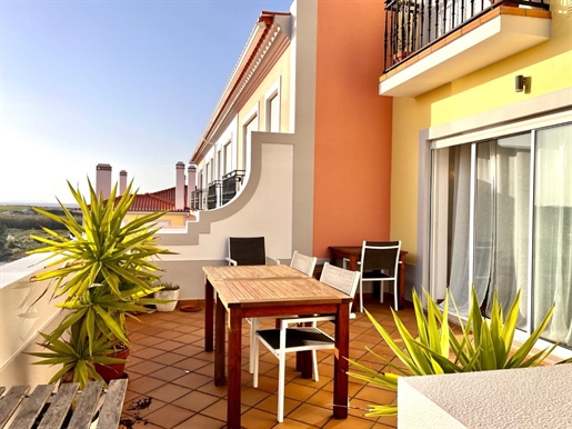 Maison de ville avec 3 chambres et place de parking en bord de mer, à Praia d'El Rey Beach & Golf Re