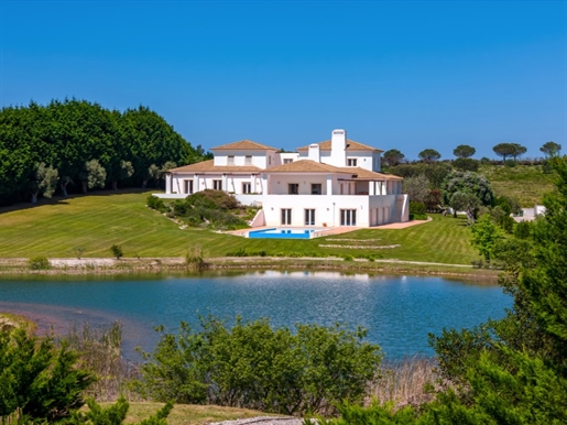 Luxusvilla in Portugal neben der Lagune von Óbidos & Golfe Resorts