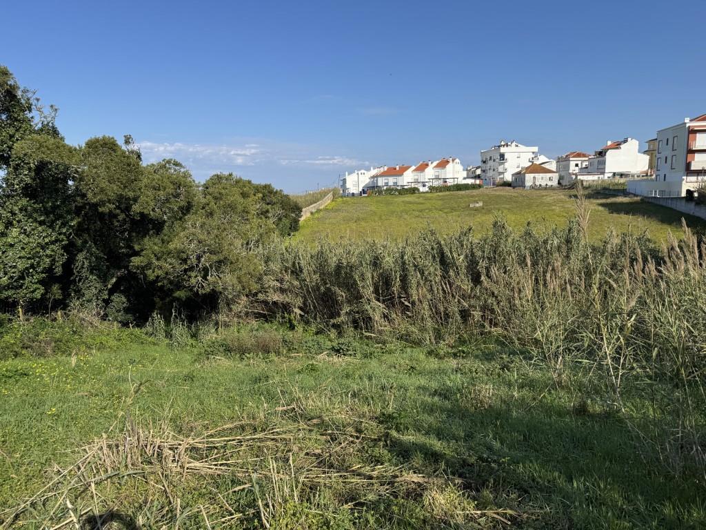 Grundstück nahe am Meer - Investieren Sie oder bauen Sie Ihr Traumhaus!