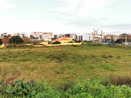 Land in Caldas da Rainha to build 30 apartments