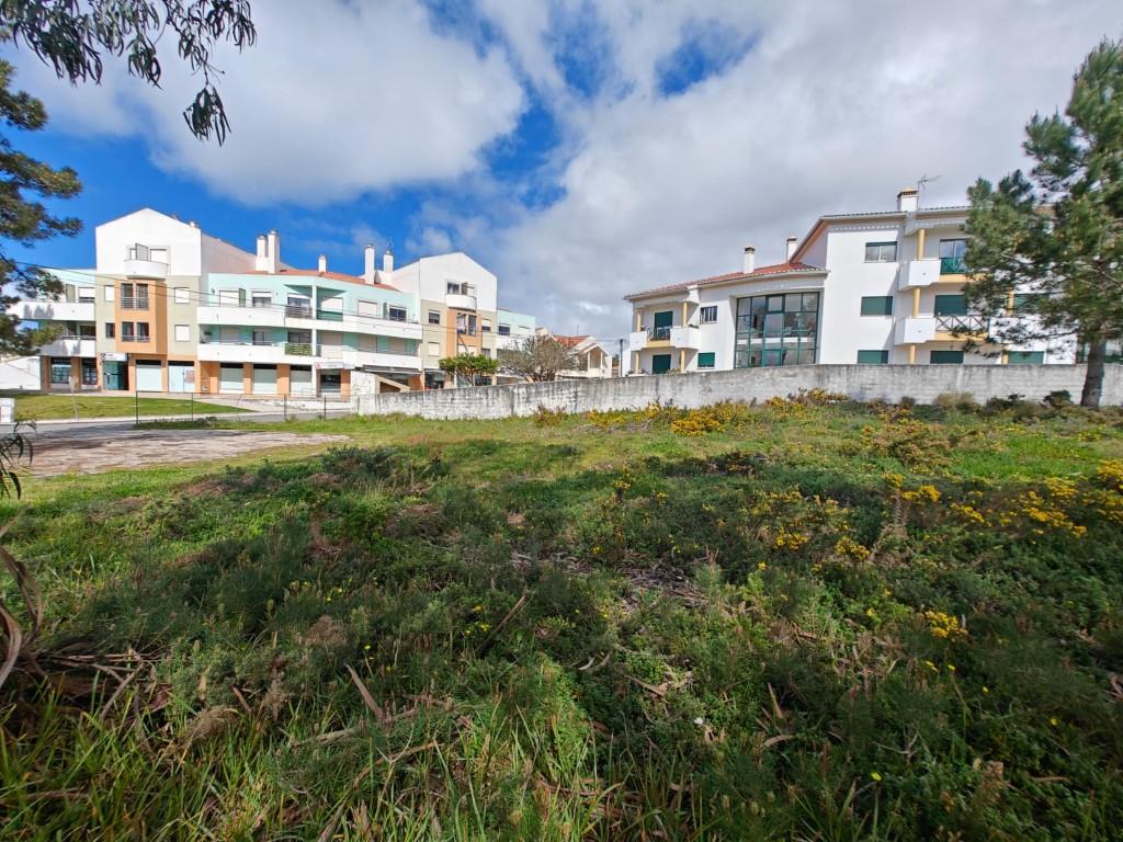 Baugrundstück in Foz do Arelho