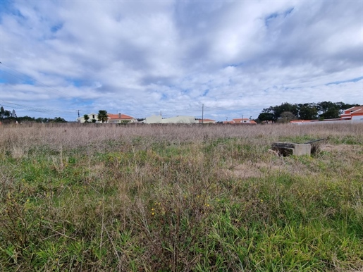 Land investment for 6 houses in Portugal