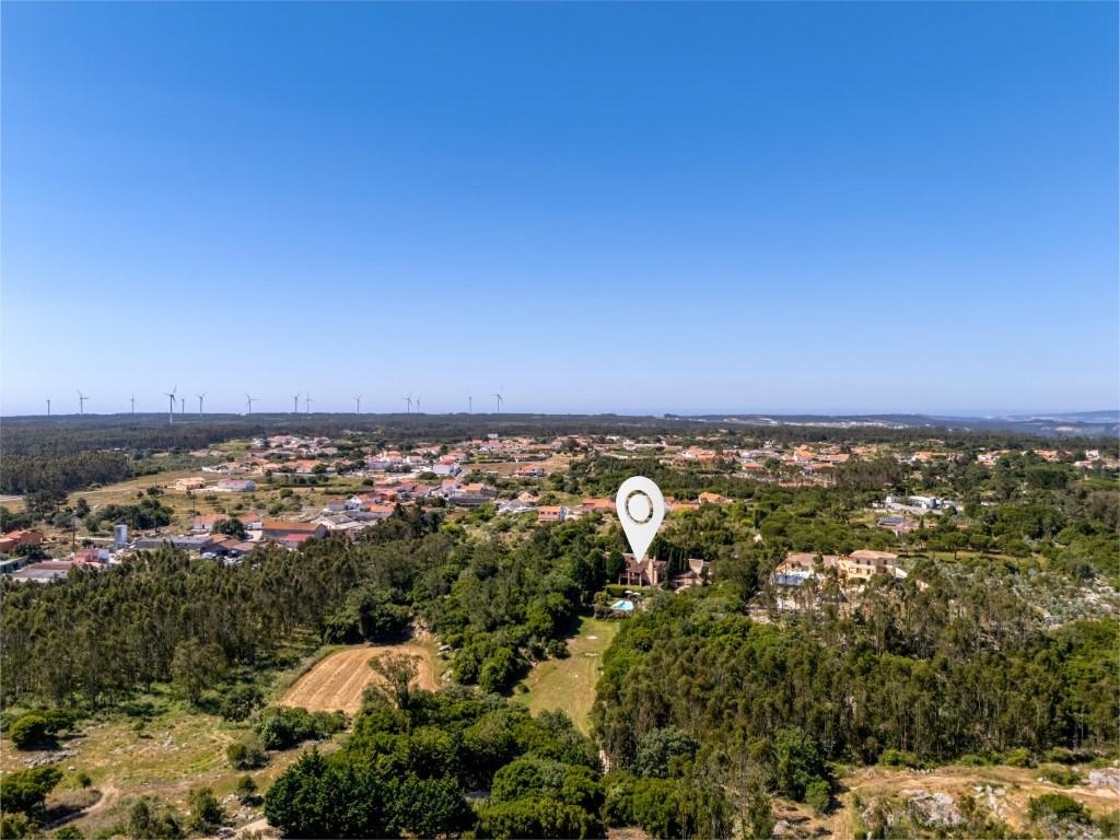 Charmante Villa mit wunderschönem Garten und weitem Blick auf die Landschaft
