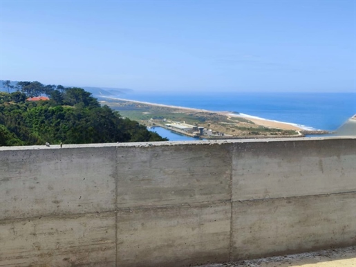Neue 3-Zimmer-Wohnung mit Blick auf Nazaré und den Ozean