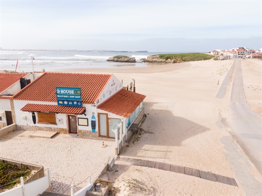 Espace commercial en première ligne de mer à la plage de Baleal