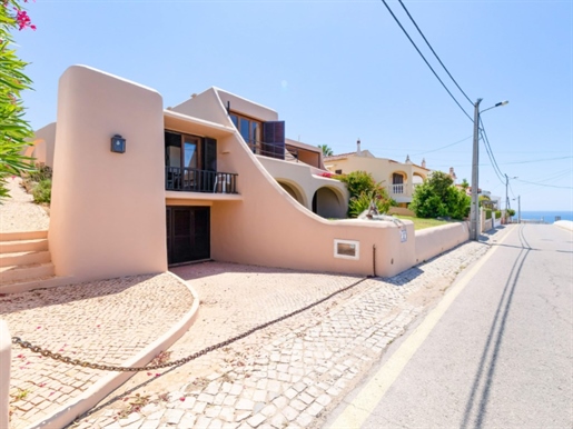 Casa en 1ª línea de mar en Praia do Paraíso - Algarve