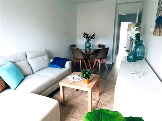 Lisboa, Apartamento T1+1 Venda com remodelação Total
