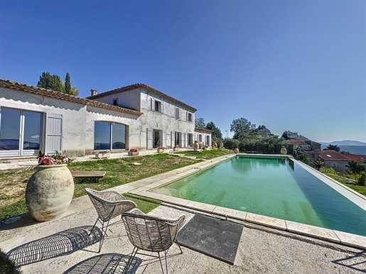 Fayence Villa te koop met panoramisch uitzicht