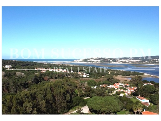 Parcela edificable, última disponible, 786m2 Vistas a la laguna A 200m de la laguna de Óbidos Permis