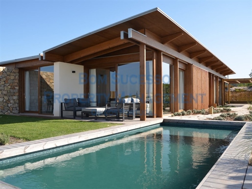 Villa jumelle de luxe de 3 lits, jardin privé et piscine à distance de marche de la plage de Rei Cor