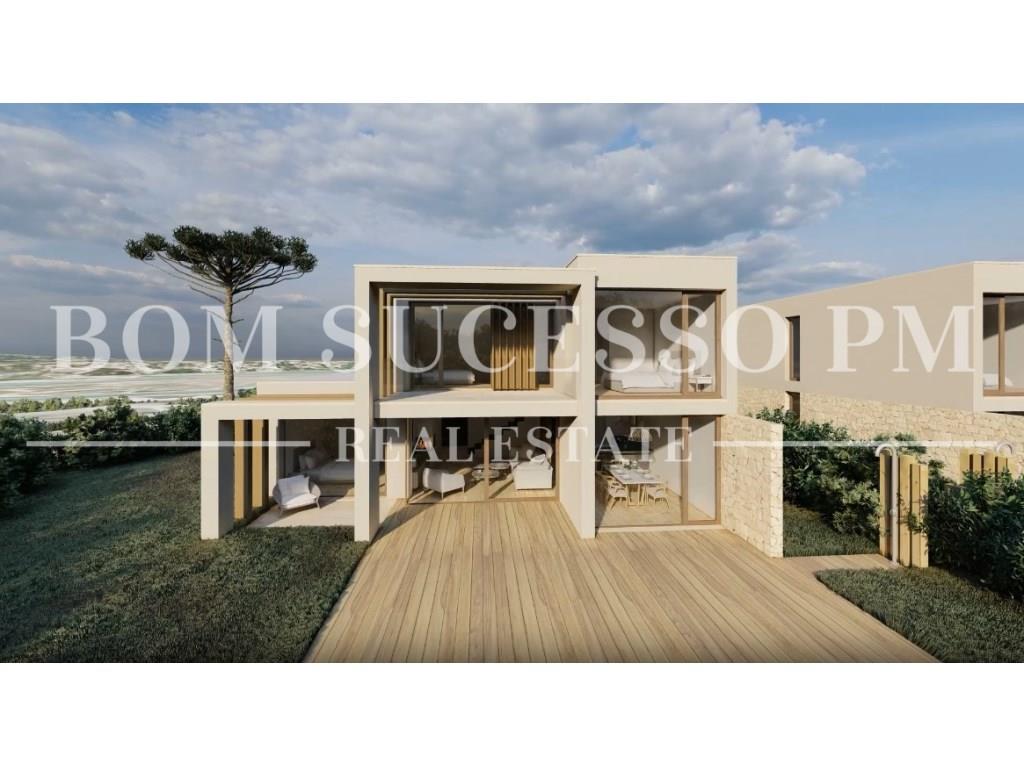 Stunning 4-Bedroom Villa in 5-Star Ocean & Golf Resort