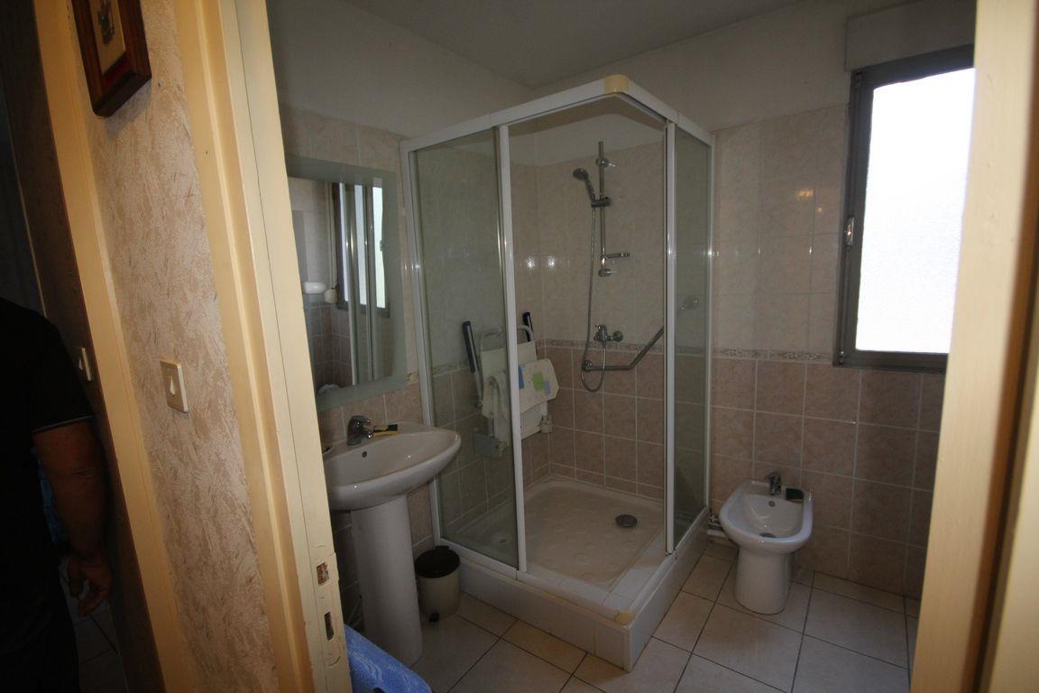 Purchase: Apartment (09100)