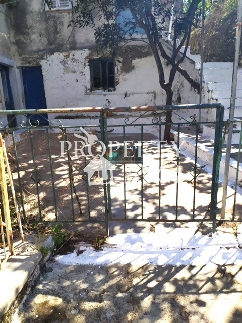 443774 - Prodaje se samostojeća kuća na Krfu, 105 m², 45.000 €