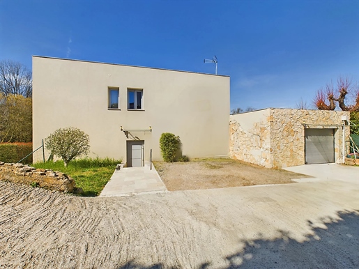 Valbonne – Village on foot, spacious contemporary house!