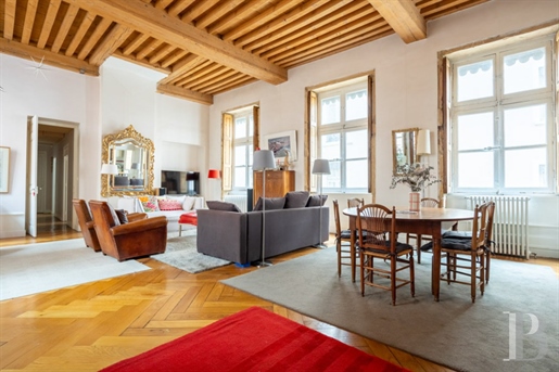 A family apartment in an 18th-century edifice in Lyon's historical city centre, which is listed as a
