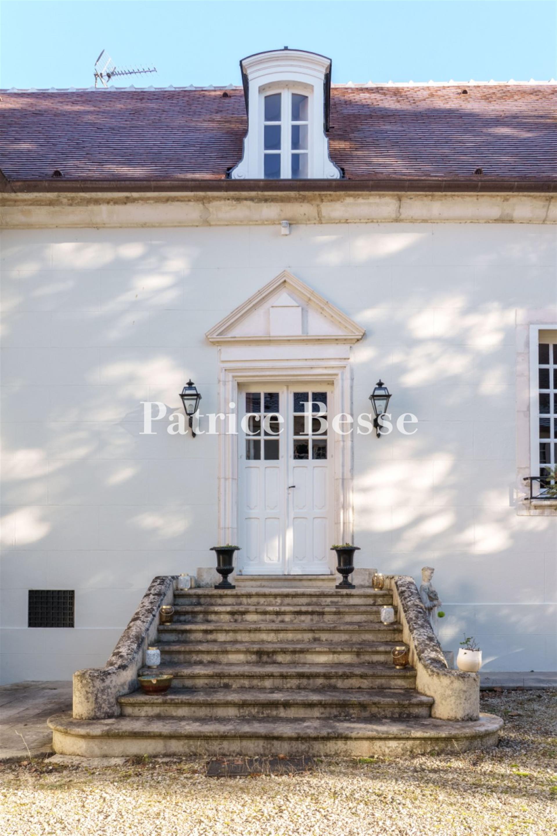 Maison à vendre, 471m², Tonnerre