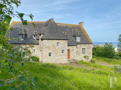 A house with character and panoramic sea views on the Pink Granite Coast in Brittany.