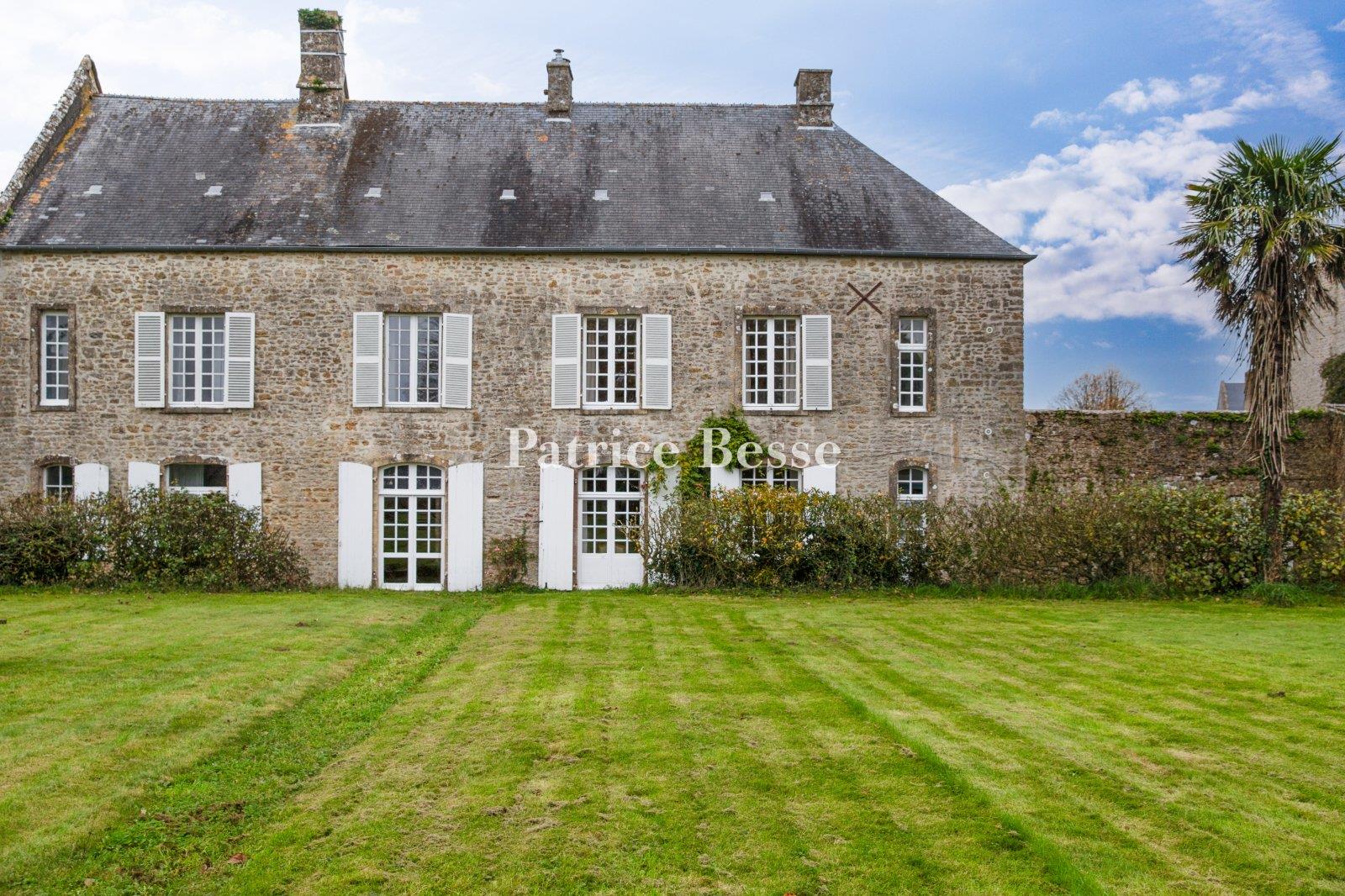 Maison à vendre, 413m², Valognes