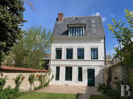 A historic provincial town house 112 km from Paris, dating back to the early 19th century, set in 80