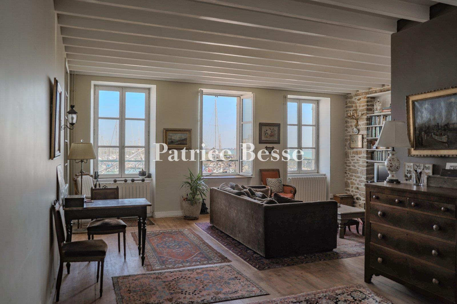 Köp: Hus (50550)